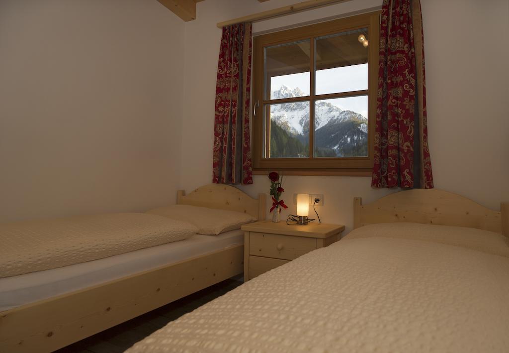 Appartments Jagerhof Braies (Prags) Quarto foto